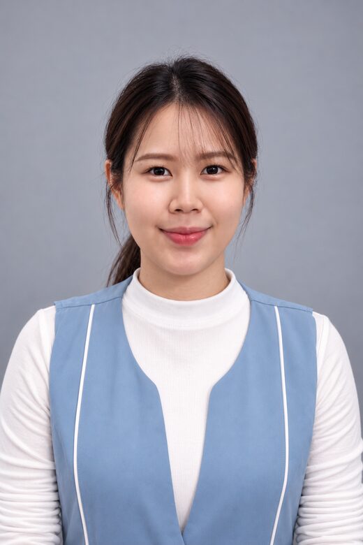 Ms. Claire, House of Oceanus team